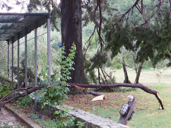 Tornado in Orvieto（竜巻）