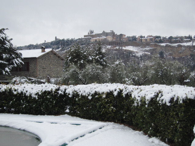Orvietoから２０１２年、初雪のたより